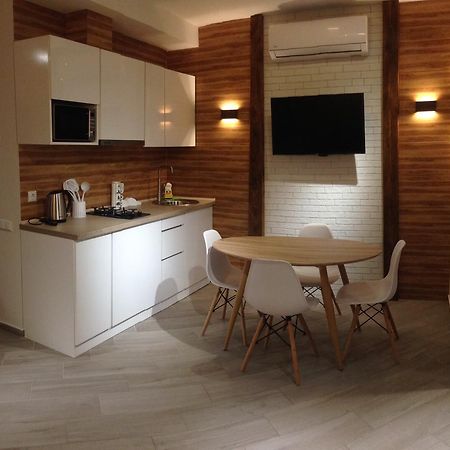 V&A Lux Apartments Batumi Exterior photo